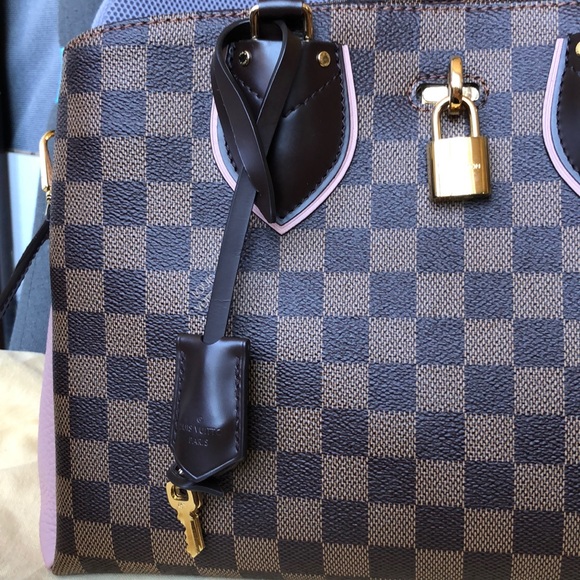 ❌ SOLD❌ Authentic Louis Vuitton Normandy tote bag - Picture 4 of 16